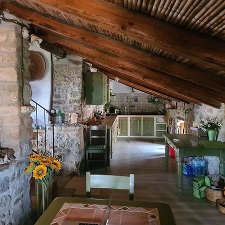 Casa Di Pietra Villa Usellus ภายนอก รูปภาพ