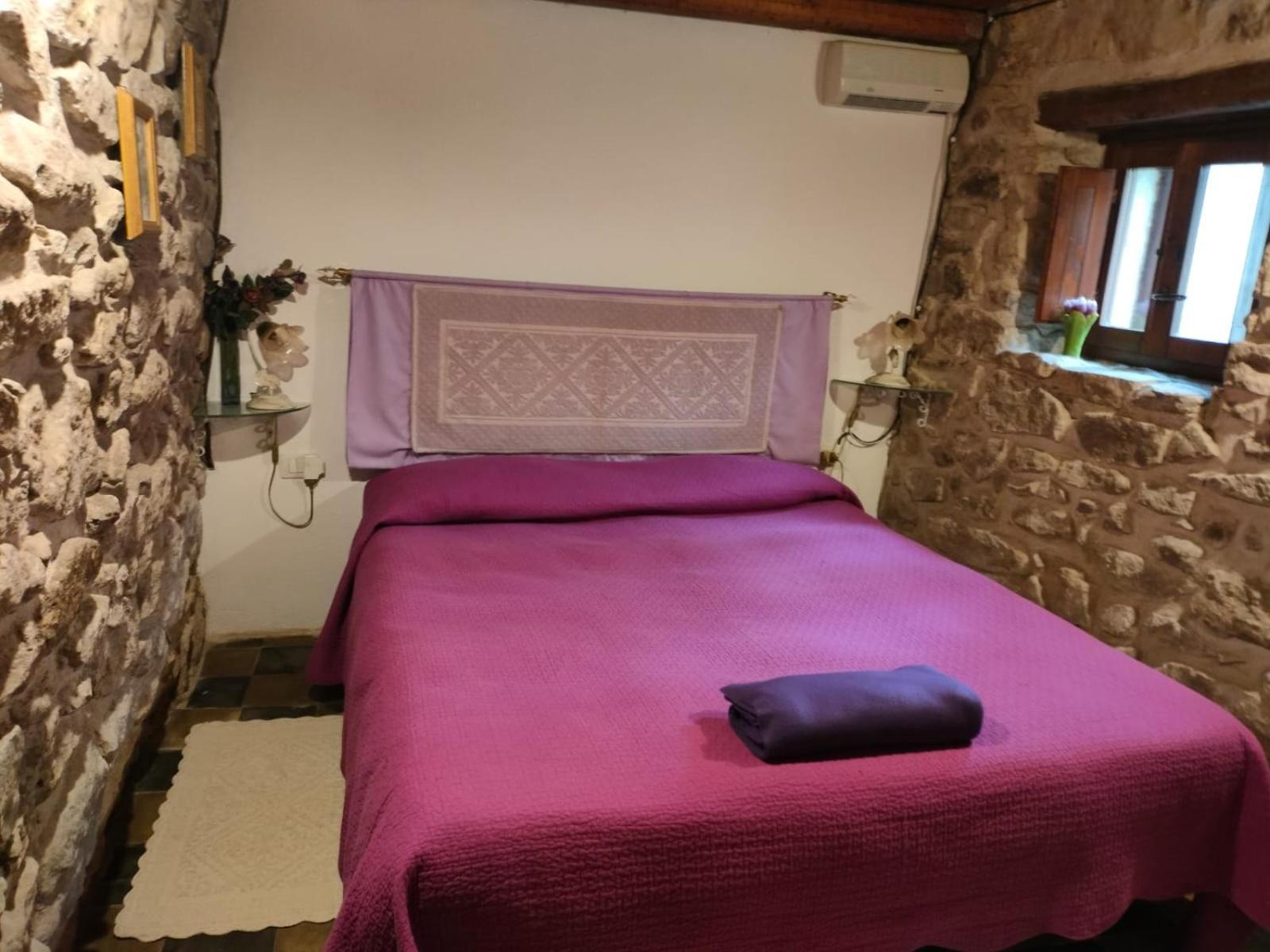 Casa Di Pietra Villa Usellus ภายนอก รูปภาพ